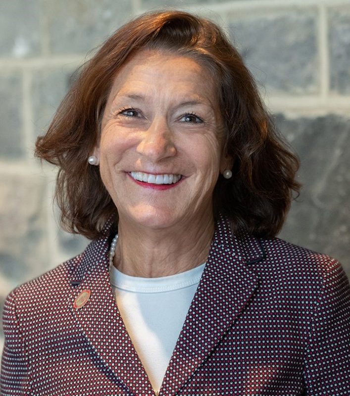 Elizabeth McClanahan
