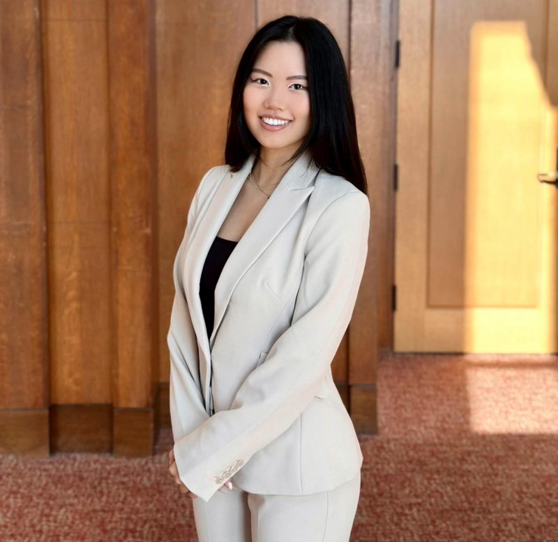 Julia Lee