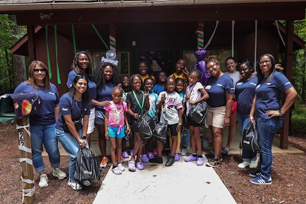 Marketing Advisory Board Member Ivy Bryant Leads Safe Swimming with Sickle Cell Camp!